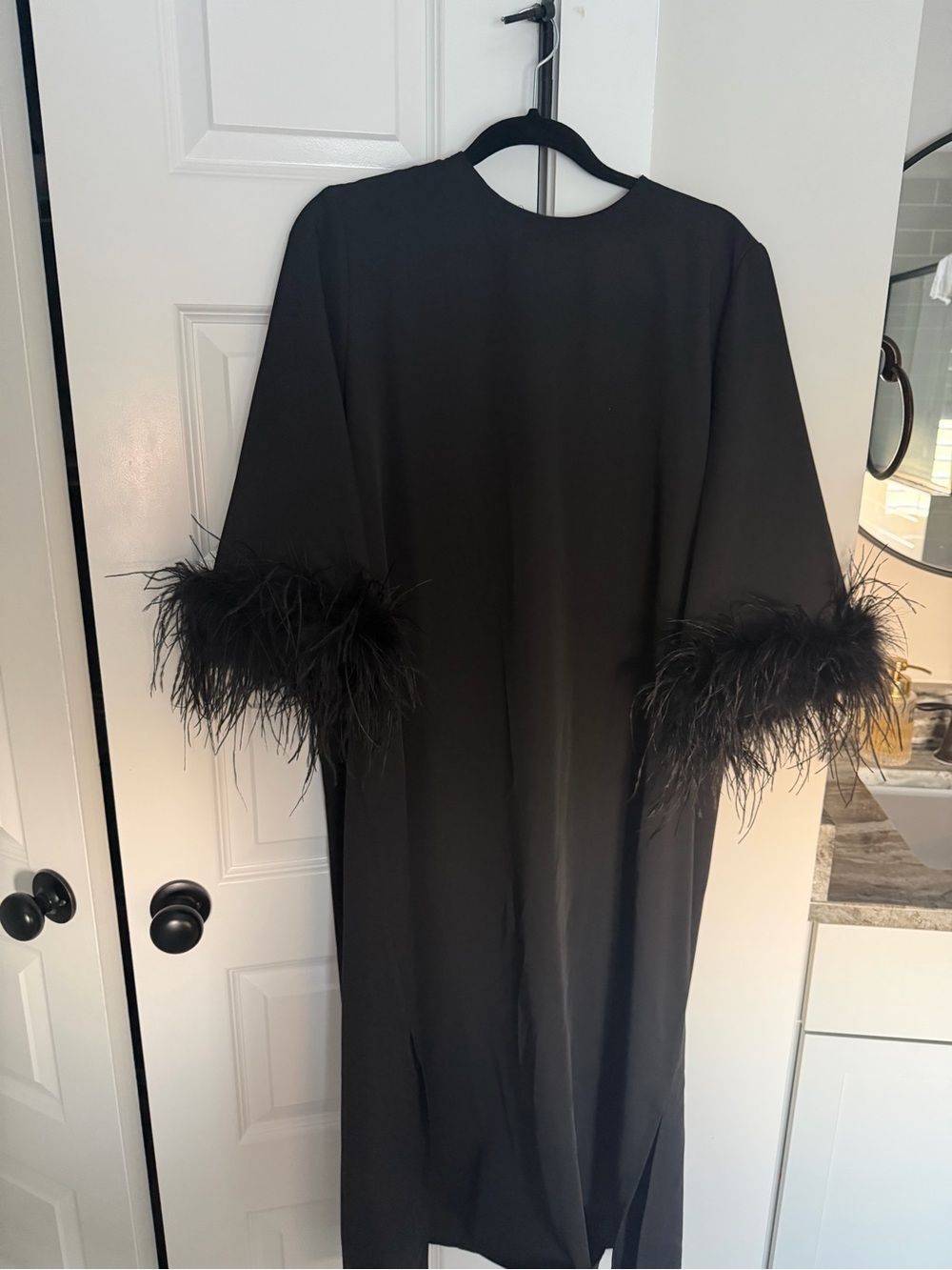 Tuckernuck Black Feather-Cuff Midi Dress - Picture 2 of 3